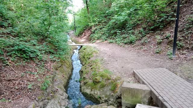 Park - Image 2