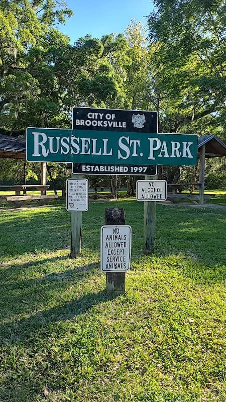 Russel St. Park - Image 3