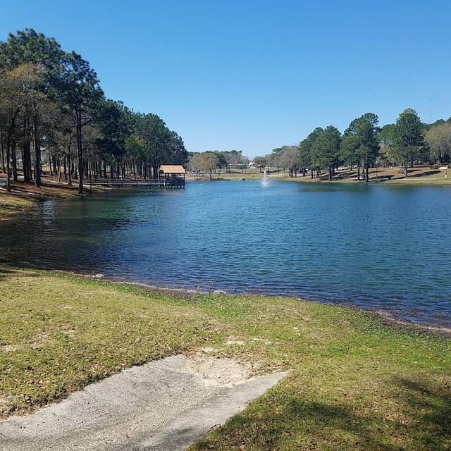 Twin Hills Park - Image 2