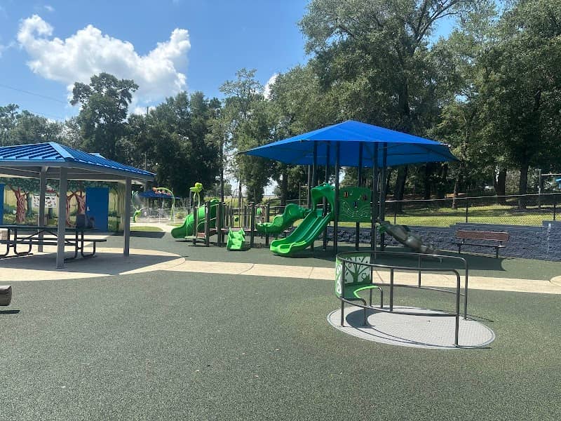Twin Hills Park - Image 1