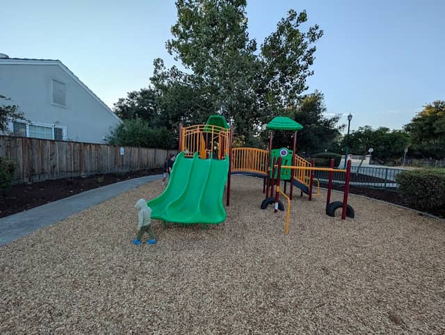 Heritage oak park - Image 1