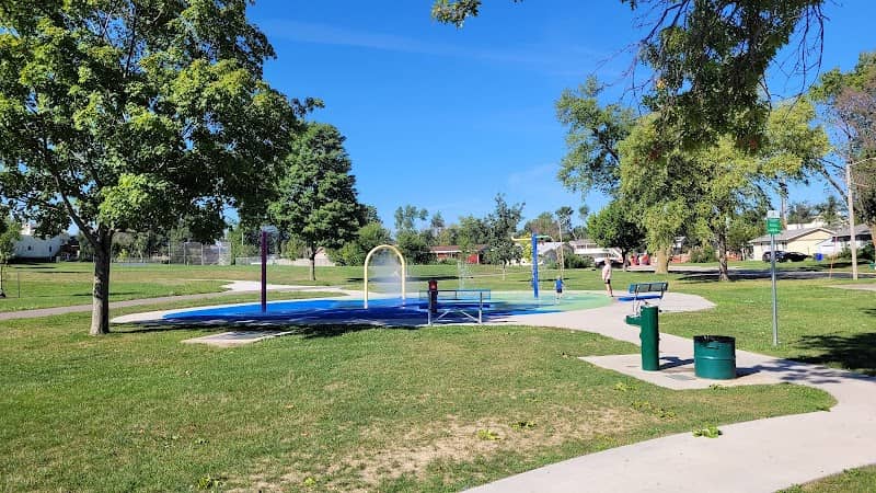 Jacolyn Park - Image 2