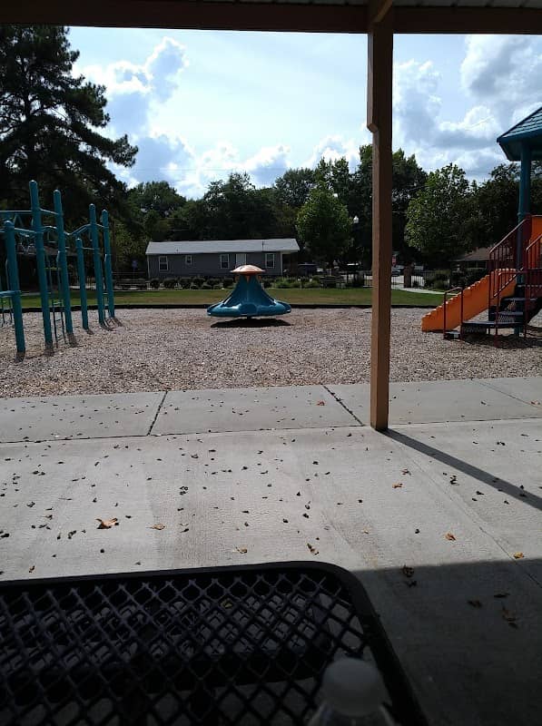 Burnette Park - Image 3