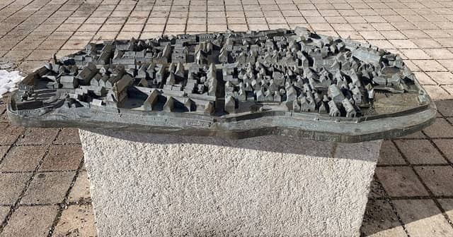 Bronze-Stadtmodell - Image 1