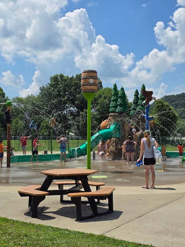 Sheltowee Falls Splash Pad - Image 1