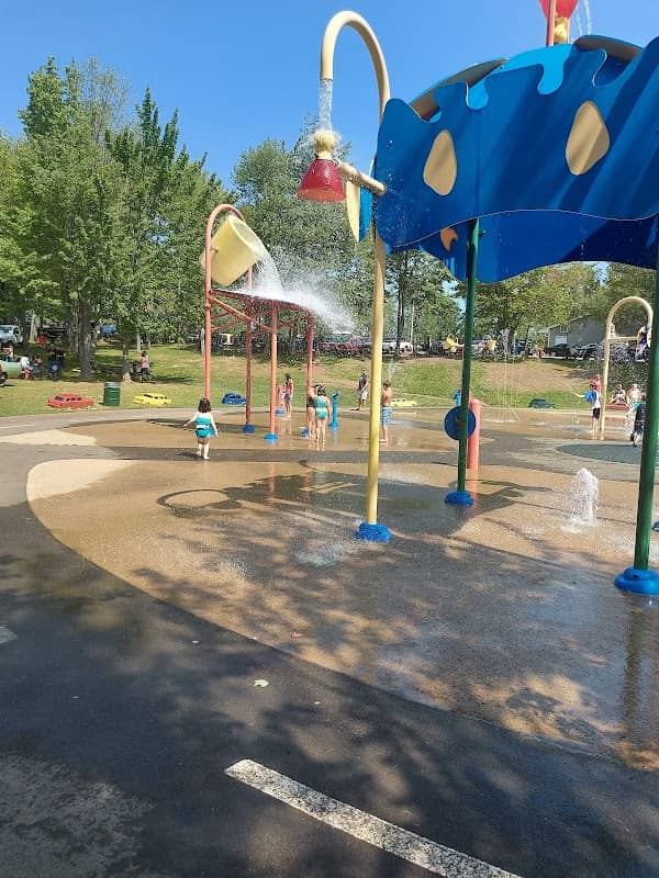SuperSplash Park at Centennial Park - Image 1
