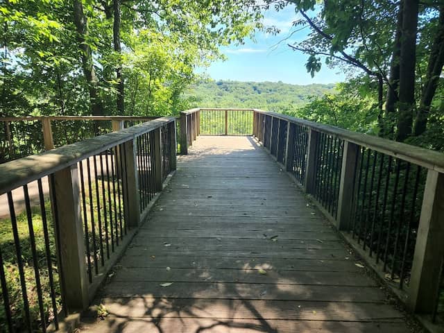 Cascade Valley Metro Park - Overlook Area - Image 1