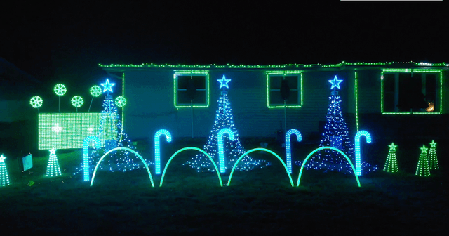 Lorenzen family lightshows - Image 1