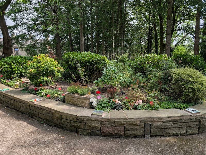 Kay Brow Gardens - Image 1