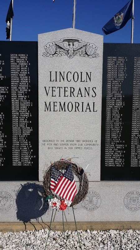 Lincoln Veterans Memorial - Image 2
