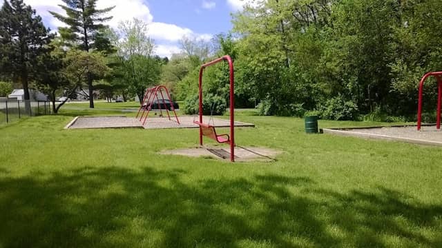 Auer/Broshears Park - Image 3