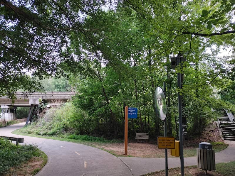 Old Milton Pkwy Greenway Access - Image 3