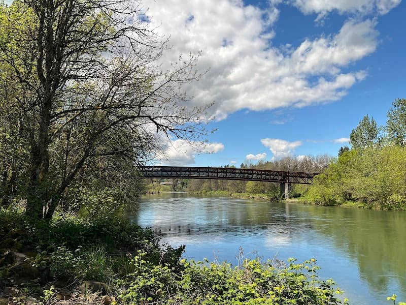 Baz River Front Park - Image 2