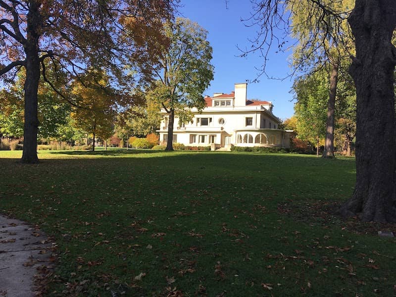Mills Park - Image 1