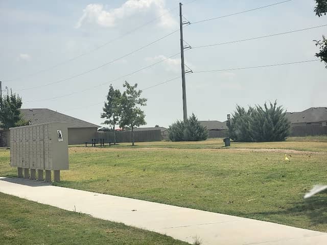 Mager Meadows mini park - Image 2