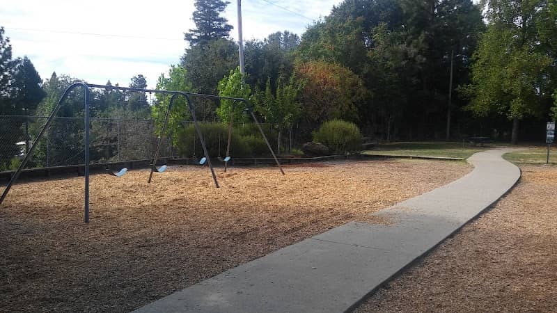 Lions Children's Park - Image 1