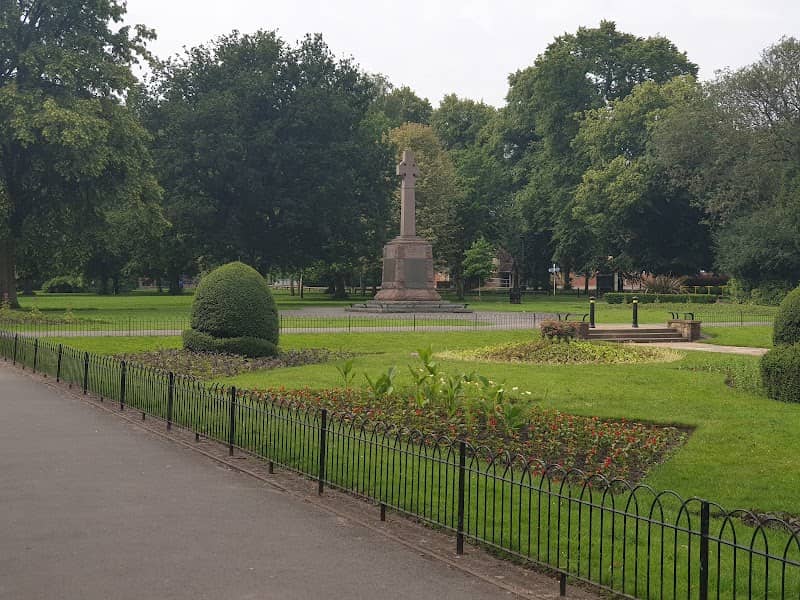 Riversley Park - Image 2