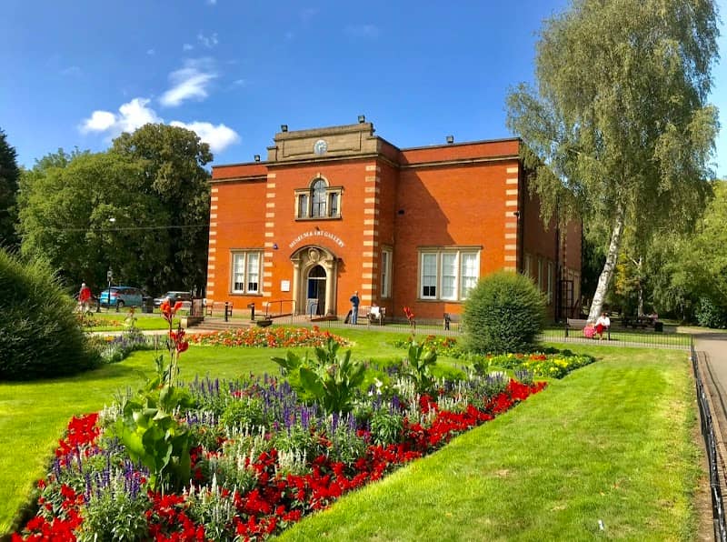Riversley Park - Image 1