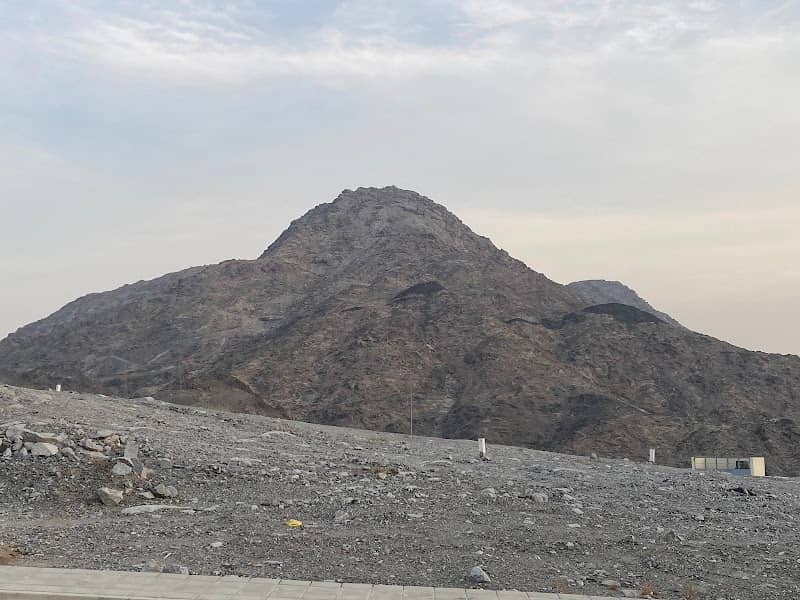 طريق الصعود الى جبل الثور - Image 1