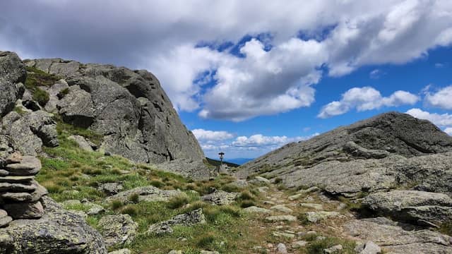 Sphinx trail - Image 1
