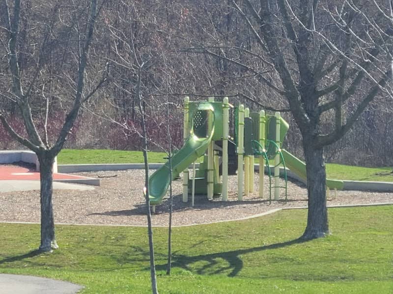 Samuel Lount Park - Image 2