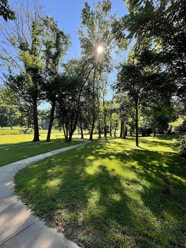 Hap Simpson River Access Park - Image 2