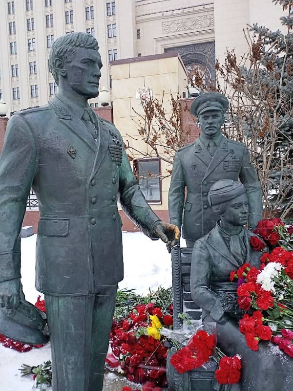 Officers Movie’s Characters Memorial - Image 3