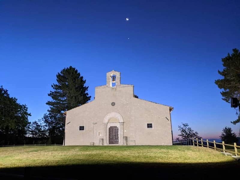 Church of Saint Lucia - Image 2