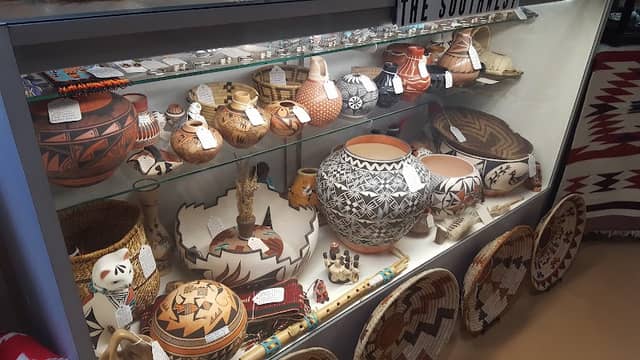 Nowetah's Indian Store & Museum - Image 2