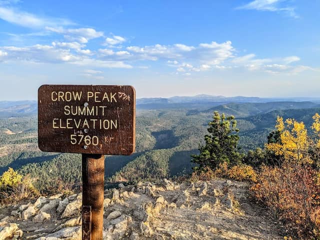 Crow Peak Trailhead - Image 1