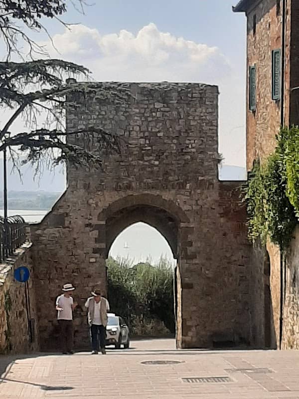 Castiglione del lago provincia di Perugia - Image 3