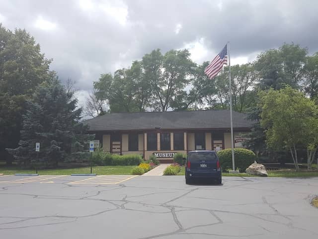 Lions Park - Image 1