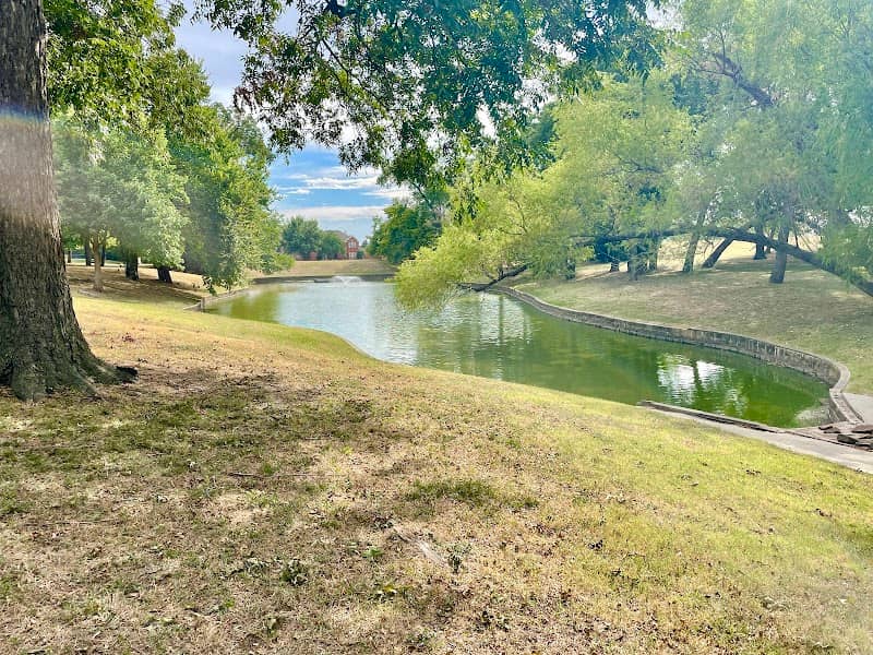 San Chester Park - Image 2