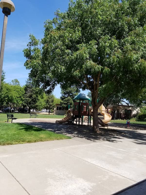 Dietrich Park - Image 2