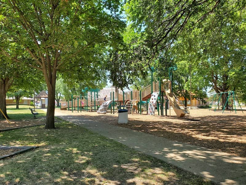 Lincoln Park - Image 1