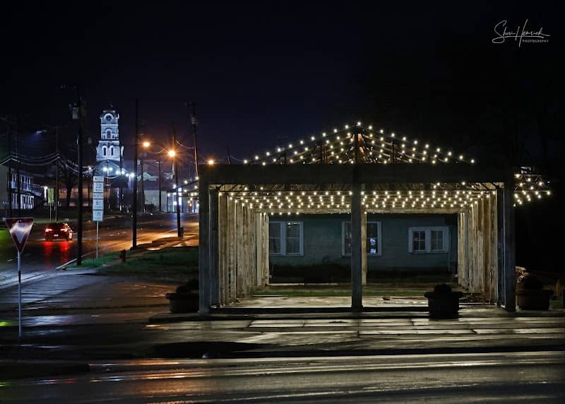 Hill Pavilion - Image 1