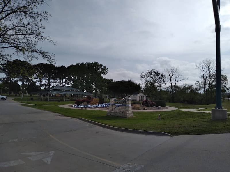 Hewlett Park - Image 3