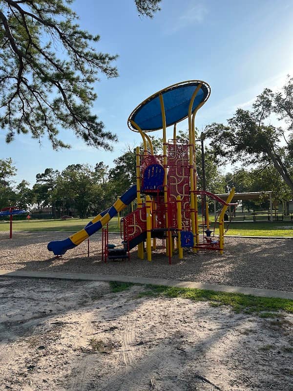 Pool Recreational Park - Image 2