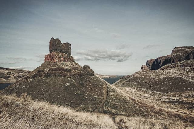 Twin Sisters Rock - Image 1