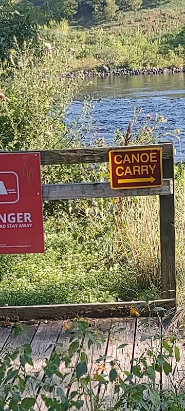 Hudson River Canoe Launch - Image 2
