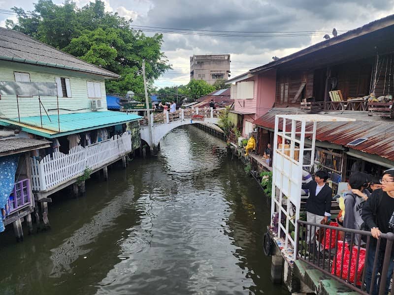 Khlong Bang Luang Market - Image 2