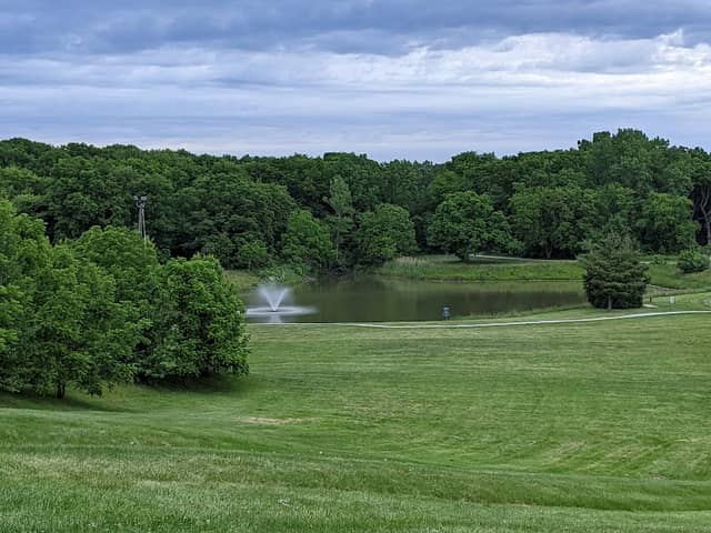 Countryside Park - Image 1
