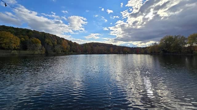 Lake Glory - Image 1