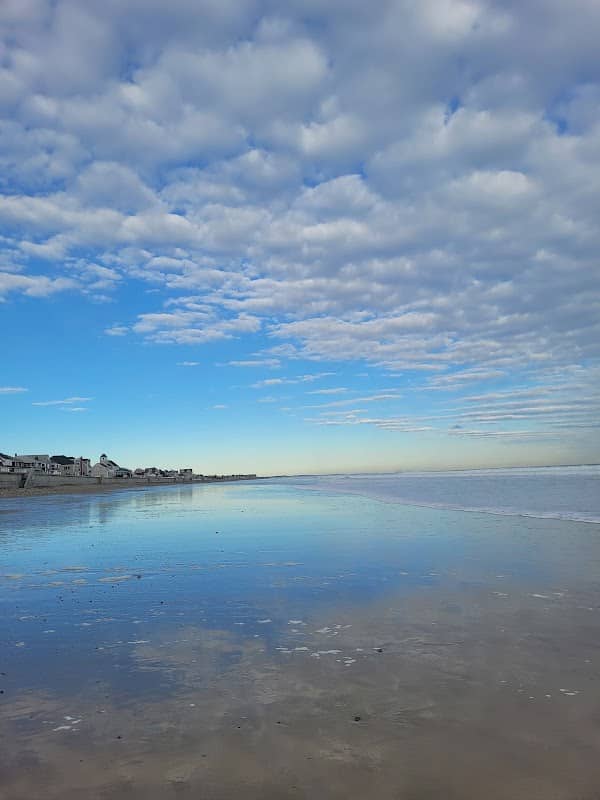 Sunrise Beach - Image 2