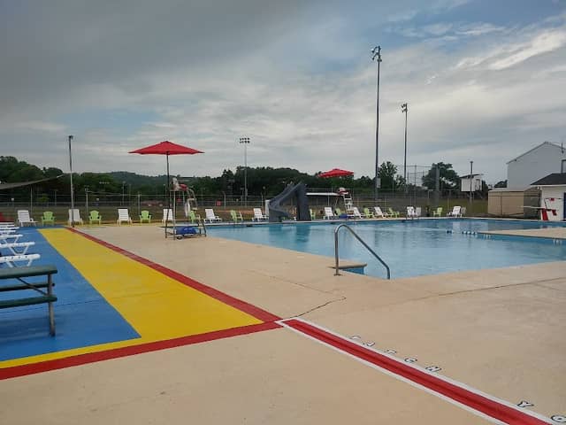 Blountsville Pool - Image 1