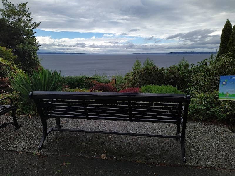 Stamm Overlook Park - Image 1