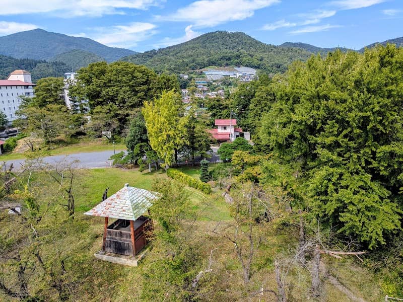 上山城模擬天守 - Image 2