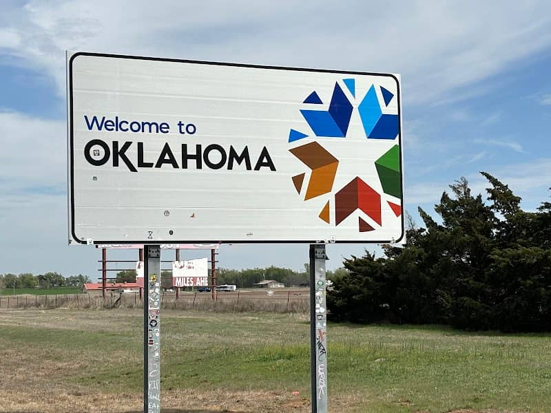 Welcome to Oklahoma sign - Image 1