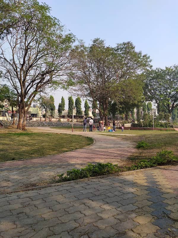 Vajpayee Garden - Lunsikui - Image 1