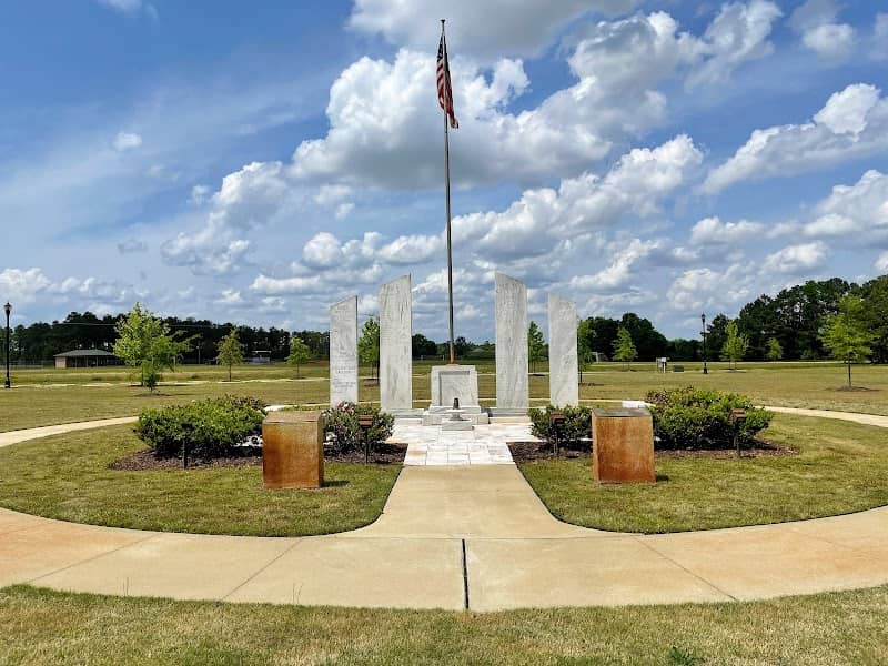 Veterans Park - Image 1